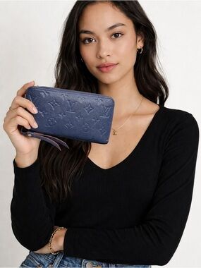 Louis Vuitton Zippy Wallet Empreinte Navy Blue Leather Long Wallet EUC